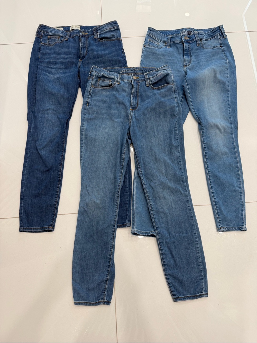 Classic Blue Women’s Jeans - Versatile Everyday Denim